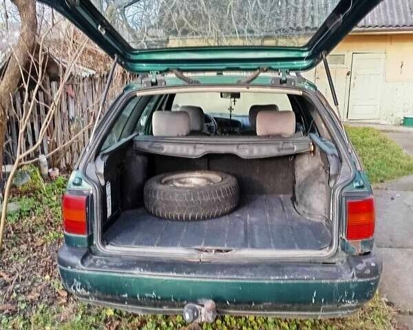 Зелений Фольксваген Пассат, об'ємом двигуна 2 л та пробігом 420 тис. км за 2350 $, фото 4 на Automoto.ua