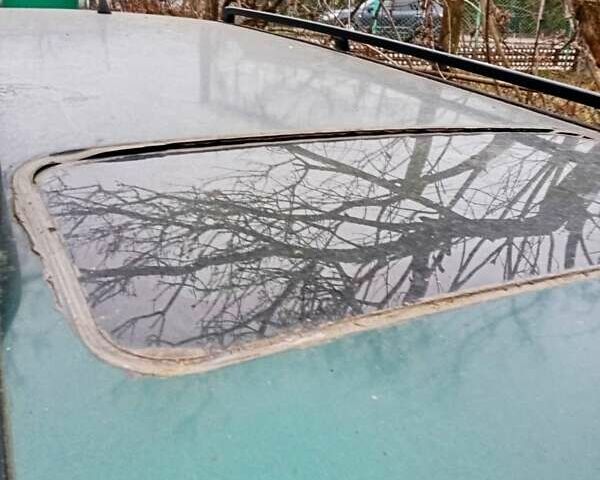 Зелений Фольксваген Пассат, об'ємом двигуна 2 л та пробігом 420 тис. км за 2350 $, фото 9 на Automoto.ua