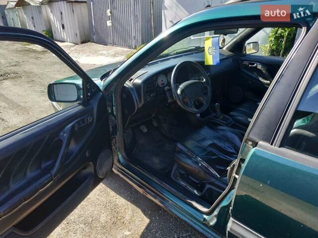 Зеленый Фольксваген Пассат, объемом двигателя 1.6 л и пробегом 450 тыс. км за 1599 $, фото 6 на Automoto.ua