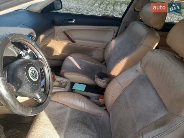 Зеленый Фольксваген Пассат, объемом двигателя 1.8 л и пробегом 360 тыс. км за 3500 $, фото 3 на Automoto.ua