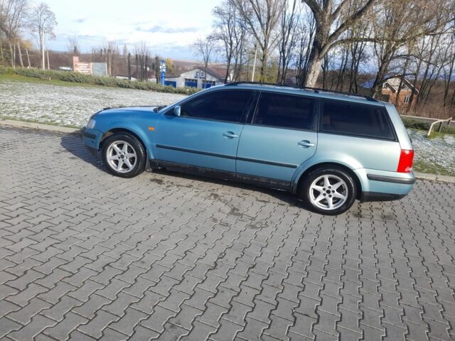 Зеленый Фольксваген Пассат, объемом двигателя 1.8 л и пробегом 360 тыс. км за 3500 $, фото 8 на Automoto.ua