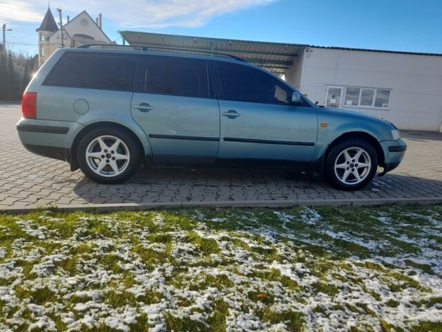 Зеленый Фольксваген Пассат, объемом двигателя 1.8 л и пробегом 360 тыс. км за 3500 $, фото 6 на Automoto.ua