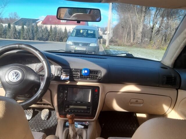 Зеленый Фольксваген Пассат, объемом двигателя 1.8 л и пробегом 360 тыс. км за 3500 $, фото 2 на Automoto.ua