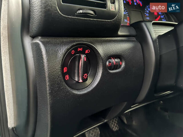 Зеленый Фольксваген Пассат, объемом двигателя 1.78 л и пробегом 224 тыс. км за 4200 $, фото 21 на Automoto.ua