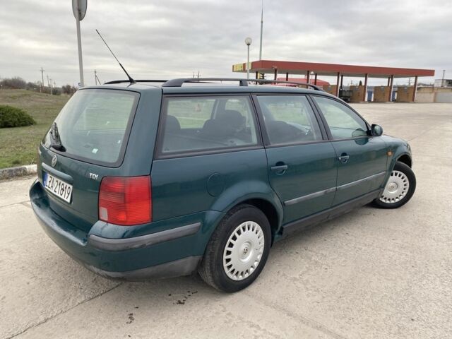 Зелений Фольксваген Пассат, об'ємом двигуна 1.9 л та пробігом 220 тис. км за 2250 $, фото 17 на Automoto.ua