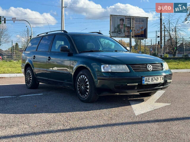 Фольксваген Пассат 1998 в Житомире на Automoto.ua Зеленый Фольксваген Пассат, объемом двигателя 1.9 л и пробегом 300 тыс. км за 2800 $, фото 10 на Automoto.ua