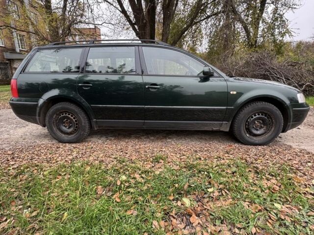 Зеленый Фольксваген Пассат, объемом двигателя 1.9 л и пробегом 3 тыс. км за 2023 $, фото 2 на Automoto.ua