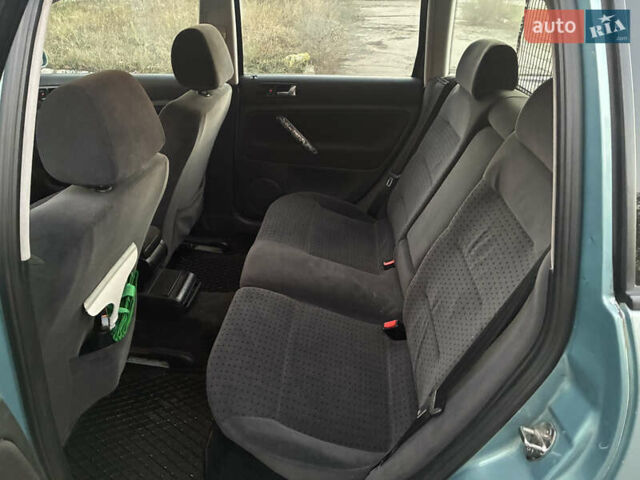 Зеленый Фольксваген Пассат, объемом двигателя 1.78 л и пробегом 224 тыс. км за 4200 $, фото 19 на Automoto.ua