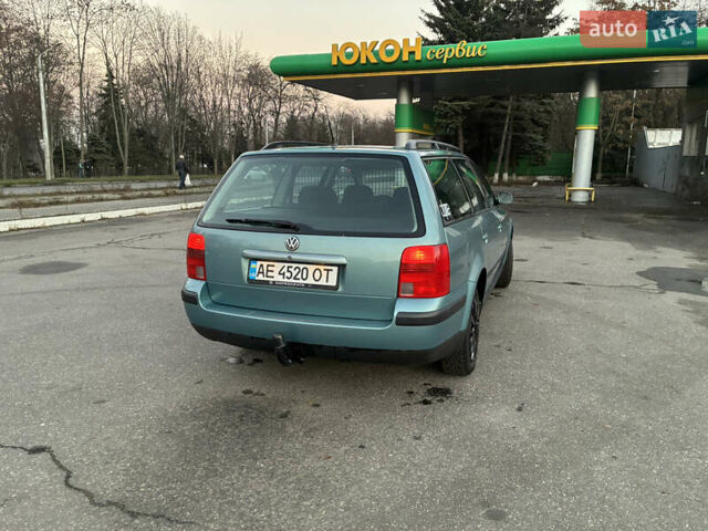 Зеленый Фольксваген Пассат, объемом двигателя 1.78 л и пробегом 224 тыс. км за 4200 $, фото 3 на Automoto.ua