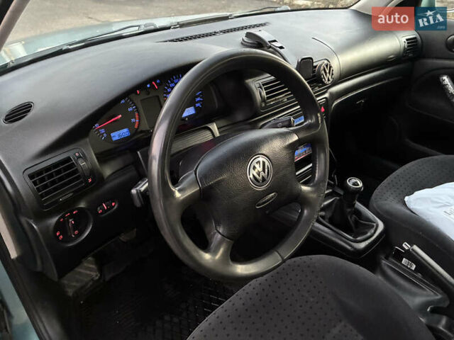 Зеленый Фольксваген Пассат, объемом двигателя 1.78 л и пробегом 224 тыс. км за 4200 $, фото 16 на Automoto.ua