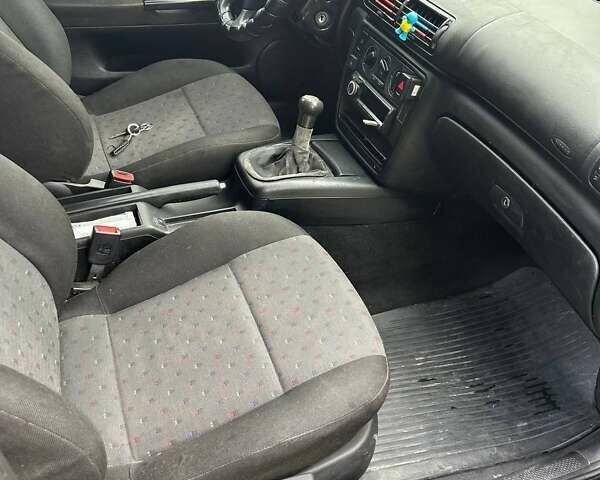 Зеленый Фольксваген Пассат, объемом двигателя 1.6 л и пробегом 320 тыс. км за 3000 $, фото 11 на Automoto.ua