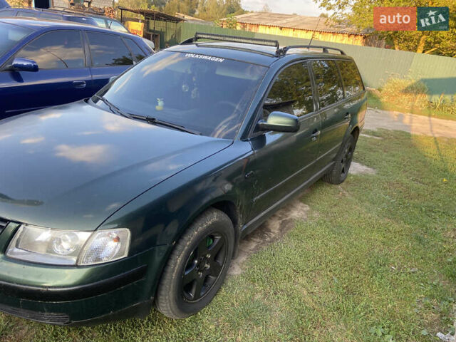 Зелений Фольксваген Пассат, об'ємом двигуна 1.99 л та пробігом 279 тис. км за 3650 $, фото 1 на Automoto.ua
