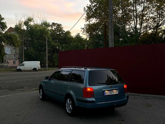 Зеленый Фольксваген Пассат, объемом двигателя 1.8 л и пробегом 0 тыс. км за 4500 $, фото 1 на Automoto.ua