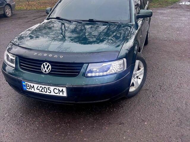 Зеленый Фольксваген Пассат, объемом двигателя 1.9 л и пробегом 302 тыс. км за 3650 $, фото 5 на Automoto.ua