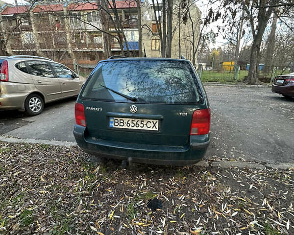 Зелений Фольксваген Пассат, об'ємом двигуна 1.9 л та пробігом 74 тис. км за 3800 $, фото 5 на Automoto.ua