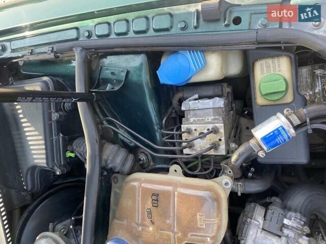 Зеленый Фольксваген Пассат, объемом двигателя 1.8 л и пробегом 230 тыс. км за 4000 $, фото 30 на Automoto.ua