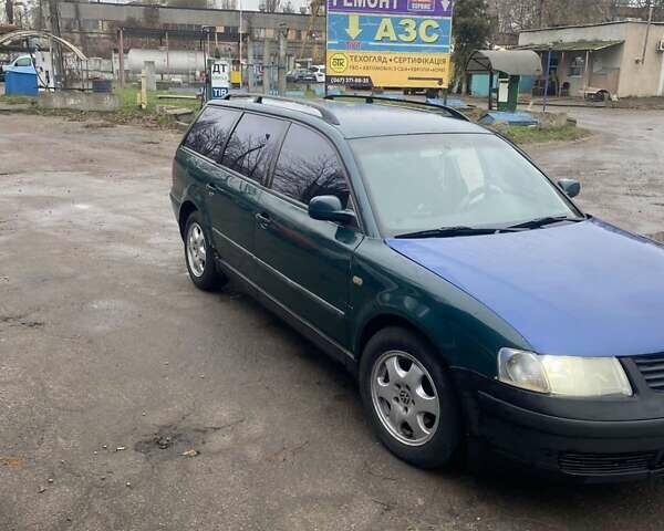 Зеленый Фольксваген Пассат, объемом двигателя 1.8 л и пробегом 224 тыс. км за 2500 $, фото 9 на Automoto.ua