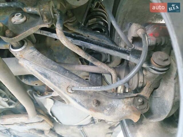 Зеленый Фольксваген Пассат, объемом двигателя 2.8 л и пробегом 305 тыс. км за 5200 $, фото 23 на Automoto.ua