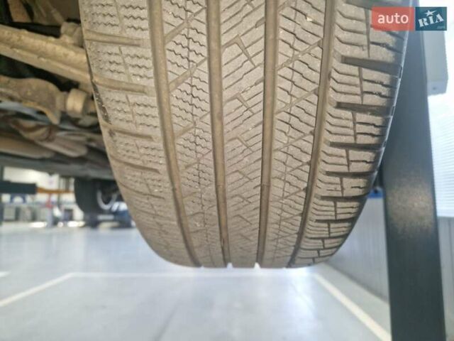 Зеленый Фольксваген Пассат, объемом двигателя 2.8 л и пробегом 305 тыс. км за 5200 $, фото 14 на Automoto.ua