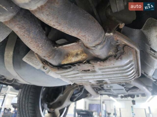 Зеленый Фольксваген Пассат, объемом двигателя 2.8 л и пробегом 305 тыс. км за 5200 $, фото 22 на Automoto.ua