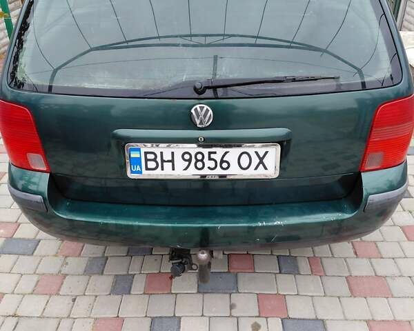 Зелений Фольксваген Пассат, об'ємом двигуна 2.5 л та пробігом 430 тис. км за 3000 $, фото 2 на Automoto.ua
