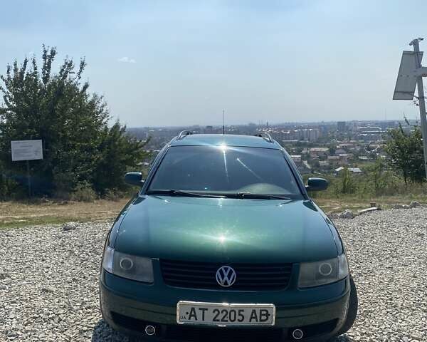 Зеленый Фольксваген Пассат, объемом двигателя 1.8 л и пробегом 230 тыс. км за 4000 $, фото 9 на Automoto.ua