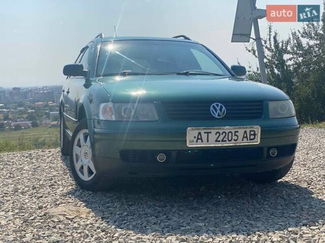 Зеленый Фольксваген Пассат, объемом двигателя 1.8 л и пробегом 230 тыс. км за 4000 $, фото 34 на Automoto.ua
