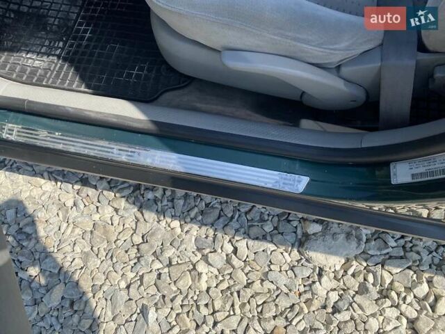 Зеленый Фольксваген Пассат, объемом двигателя 1.8 л и пробегом 230 тыс. км за 4000 $, фото 20 на Automoto.ua