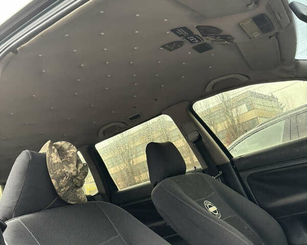 Зеленый Фольксваген Пассат, объемом двигателя 1.9 л и пробегом 390 тыс. км за 1600 $, фото 9 на Automoto.ua