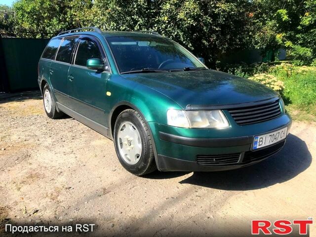 Зеленый Фольксваген Пассат, объемом двигателя 1.9 л и пробегом 357 тыс. км за 4200 $, фото 2 на Automoto.ua