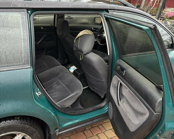 Зеленый Фольксваген Пассат, объемом двигателя 1.9 л и пробегом 390 тыс. км за 1600 $, фото 13 на Automoto.ua