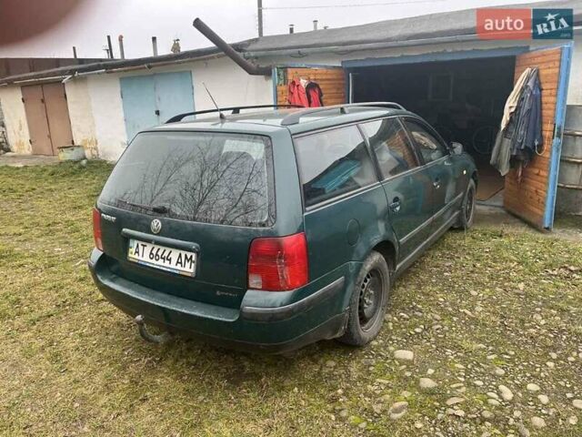 Зелений Фольксваген Пассат, об'ємом двигуна 1.6 л та пробігом 236 тис. км за 3200 $, фото 3 на Automoto.ua