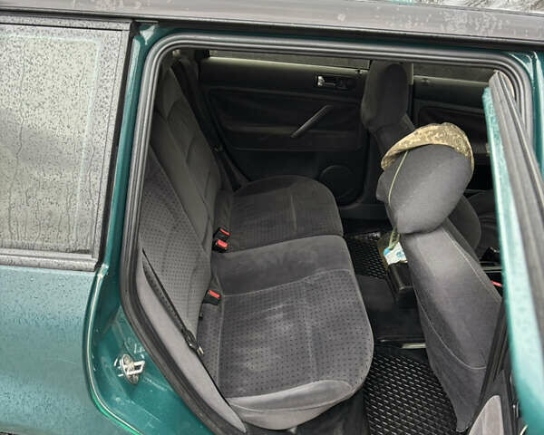 Зеленый Фольксваген Пассат, объемом двигателя 1.9 л и пробегом 390 тыс. км за 1600 $, фото 12 на Automoto.ua