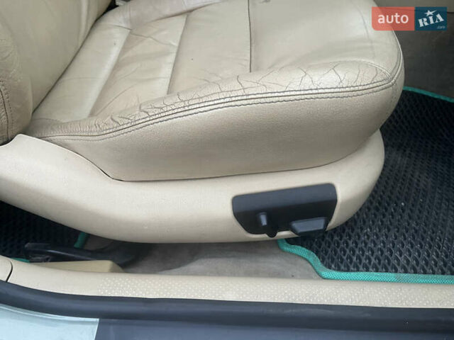 Зелений Фольксваген Пассат, об'ємом двигуна 2.5 л та пробігом 325 тис. км за 3600 $, фото 8 на Automoto.ua