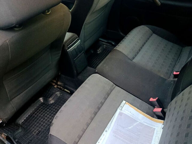 Зелений Фольксваген Пассат, об'ємом двигуна 2 л та пробігом 338 тис. км за 3800 $, фото 3 на Automoto.ua