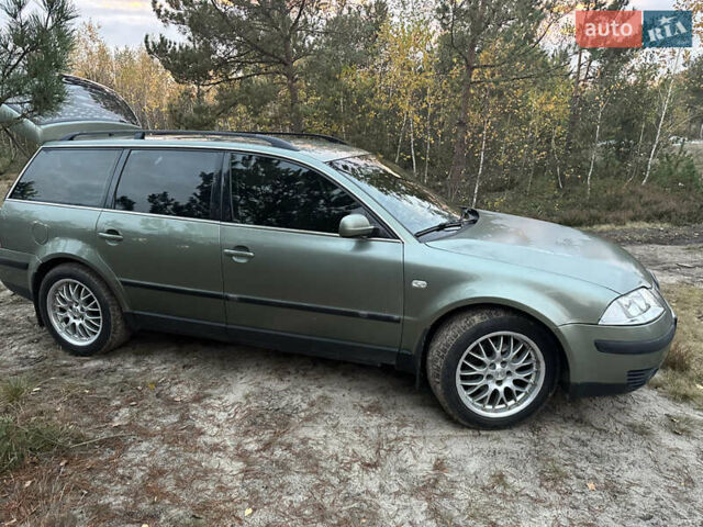 Зелений Фольксваген Пассат, об'ємом двигуна 1.9 л та пробігом 425 тис. км за 2200 $, фото 1 на Automoto.ua