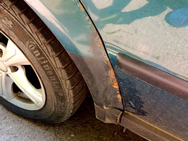 Зелений Фольксваген Пассат, об'ємом двигуна 2 л та пробігом 338 тис. км за 3800 $, фото 12 на Automoto.ua