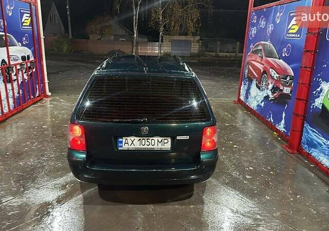 Зеленый Фольксваген Пассат, объемом двигателя 1.98 л и пробегом 294 тыс. км за 4200 $, фото 1 на Automoto.ua