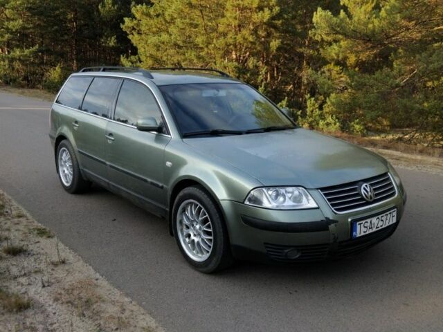 Зеленый Фольксваген Пассат, объемом двигателя 1.9 л и пробегом 350 тыс. км за 1700 $, фото 1 на Automoto.ua