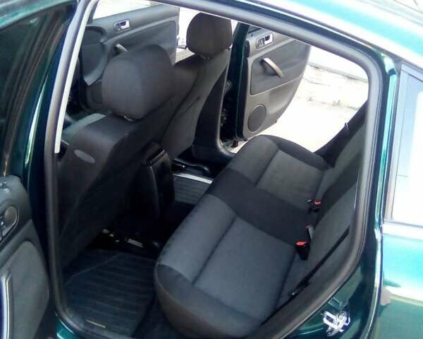 Зеленый Фольксваген Пассат, объемом двигателя 1.9 л и пробегом 291 тыс. км за 5900 $, фото 5 на Automoto.ua