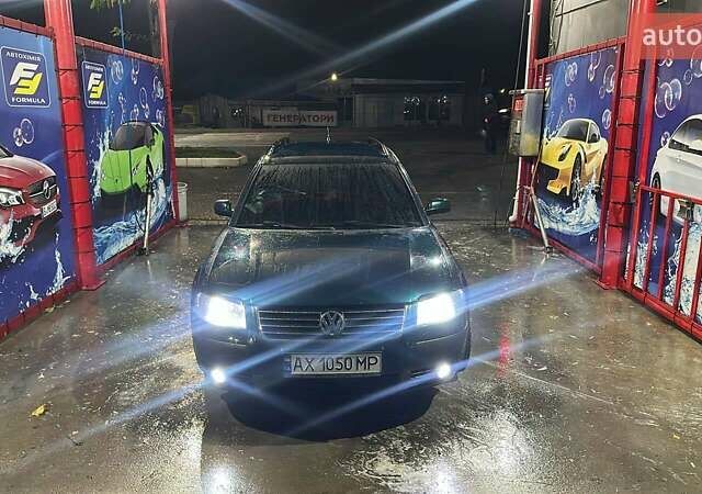 Зеленый Фольксваген Пассат, объемом двигателя 1.98 л и пробегом 294 тыс. км за 4200 $, фото 3 на Automoto.ua