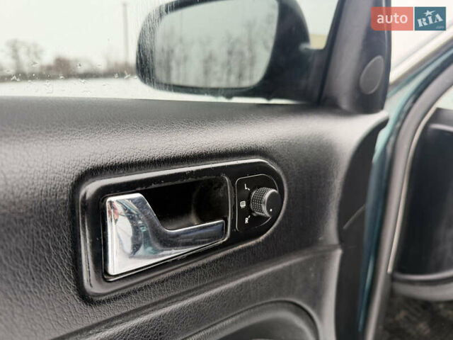 Зеленый Фольксваген Пассат, объемом двигателя 1.9 л и пробегом 295 тыс. км за 4900 $, фото 33 на Automoto.ua