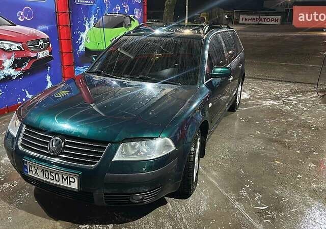 Зеленый Фольксваген Пассат, объемом двигателя 1.98 л и пробегом 294 тыс. км за 4200 $, фото 7 на Automoto.ua
