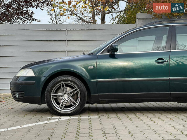 Зеленый Фольксваген Пассат, объемом двигателя 1.98 л и пробегом 326 тыс. км за 3700 $, фото 9 на Automoto.ua