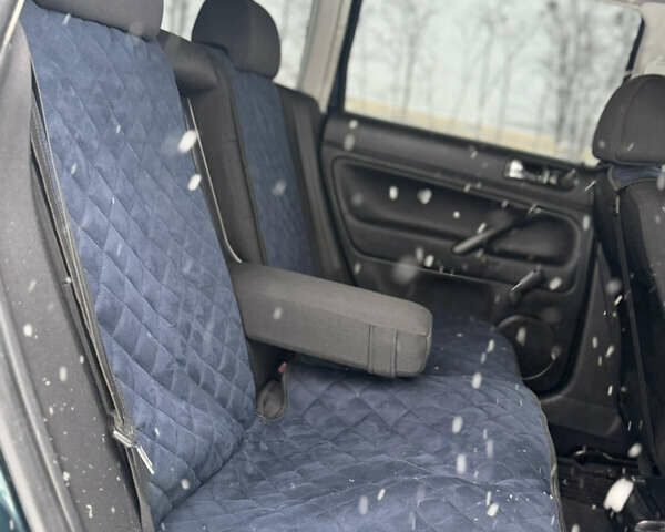 Зеленый Фольксваген Пассат, объемом двигателя 1.9 л и пробегом 295 тыс. км за 4900 $, фото 43 на Automoto.ua