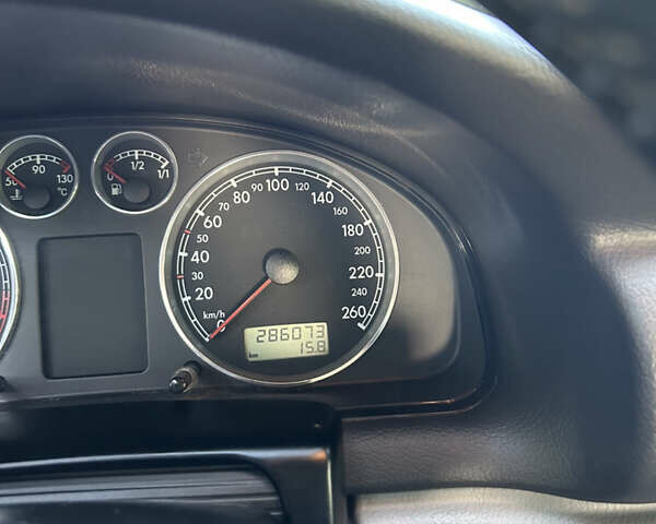 Зелений Фольксваген Пассат, об'ємом двигуна 1.9 л та пробігом 286 тис. км за 5200 $, фото 12 на Automoto.ua