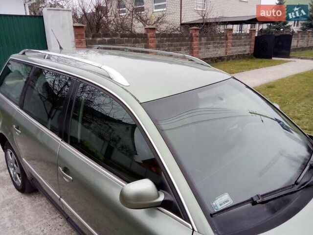 Зеленый Фольксваген Пассат, объемом двигателя 1.9 л и пробегом 380 тыс. км за 3500 $, фото 7 на Automoto.ua