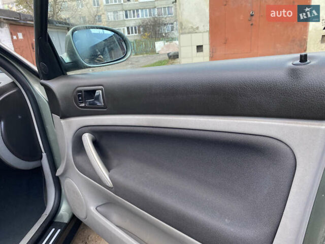 Зелений Фольксваген Пассат, об'ємом двигуна 1.9 л та пробігом 360 тис. км за 4000 $, фото 18 на Automoto.ua