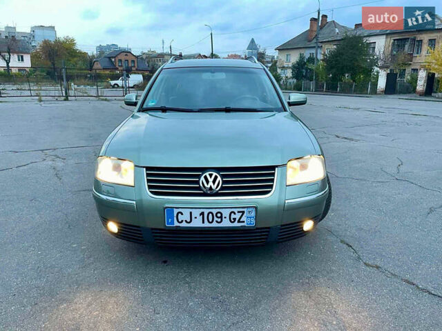 Зеленый Фольксваген Пассат, объемом двигателя 1.78 л и пробегом 191 тыс. км за 5950 $, фото 4 на Automoto.ua