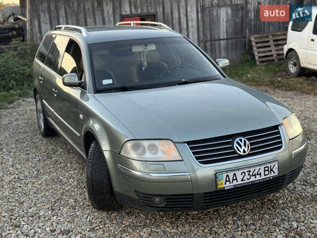 Зелений Фольксваген Пассат, об'ємом двигуна 2.77 л та пробігом 176 тис. км за 3850 $, фото 3 на Automoto.ua